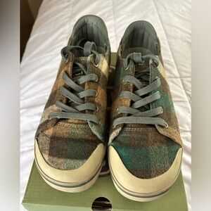 Keen Plaid Canvas Sneakers